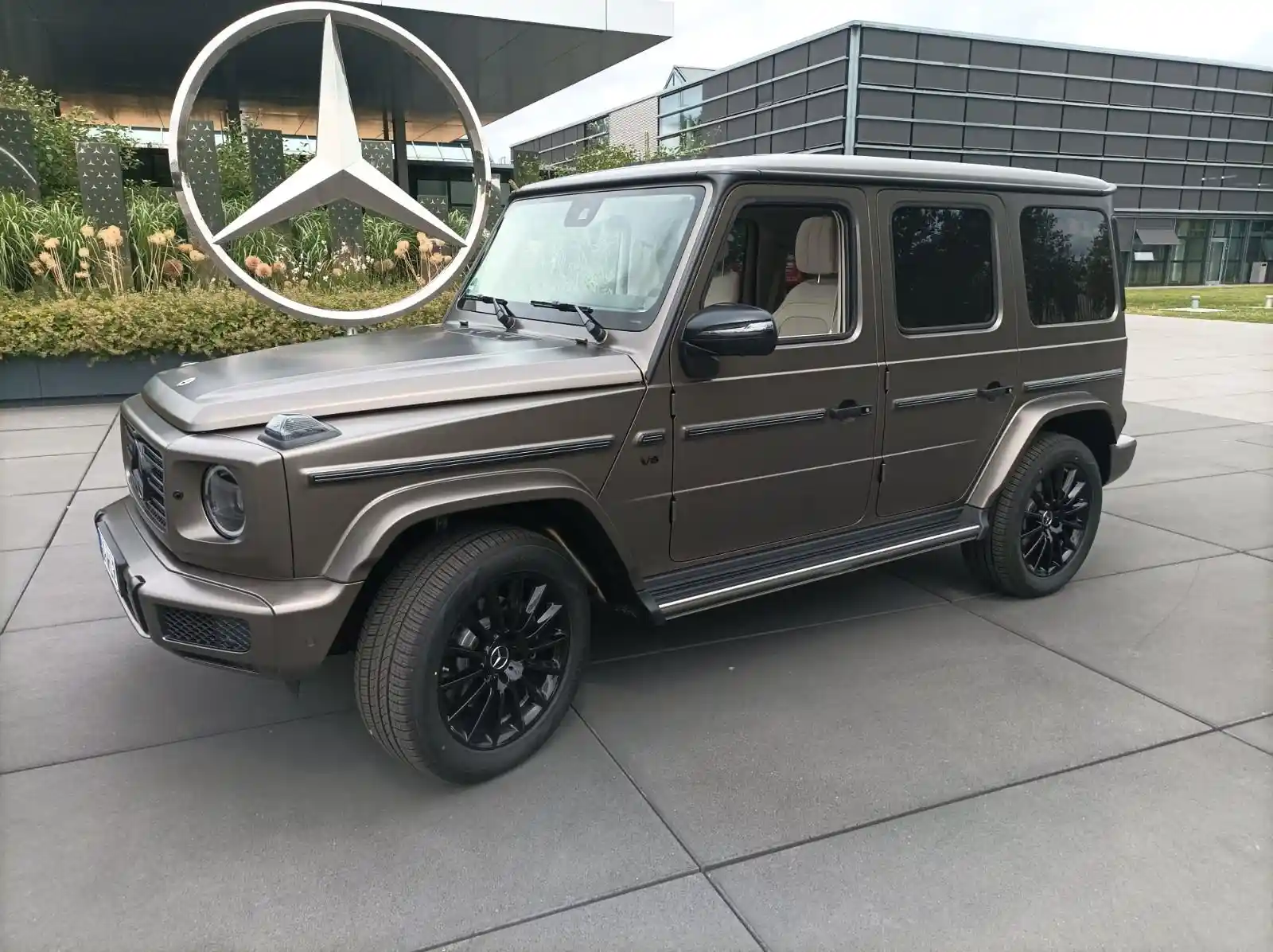 Mercedes-Benz G 500