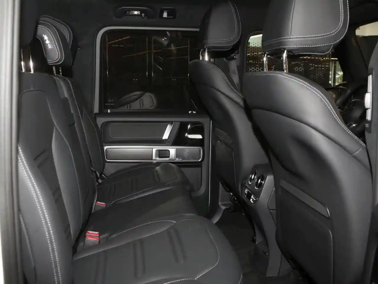 Mercedes-Benz G 500