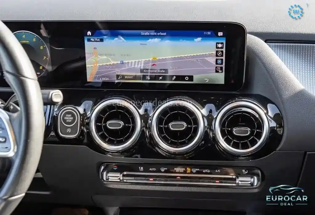 Mercedes-Benz B 180