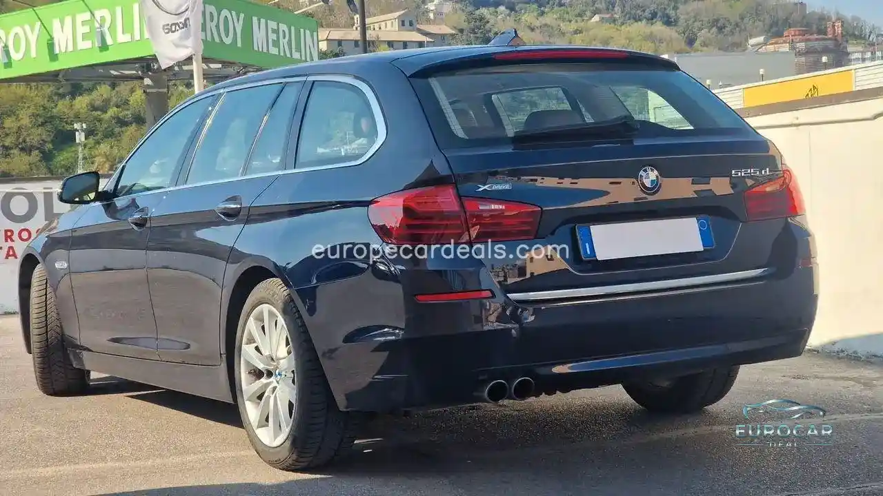 BMW 525