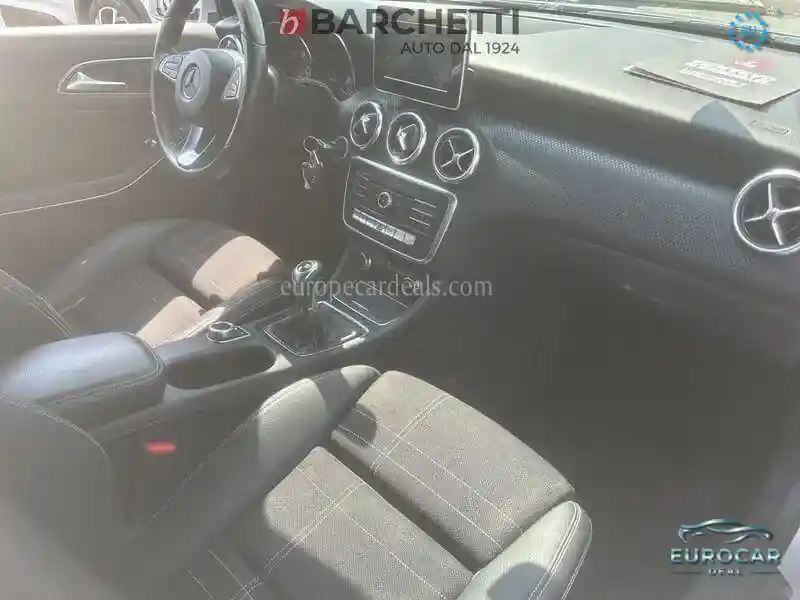 Mercedes-Benz A 180