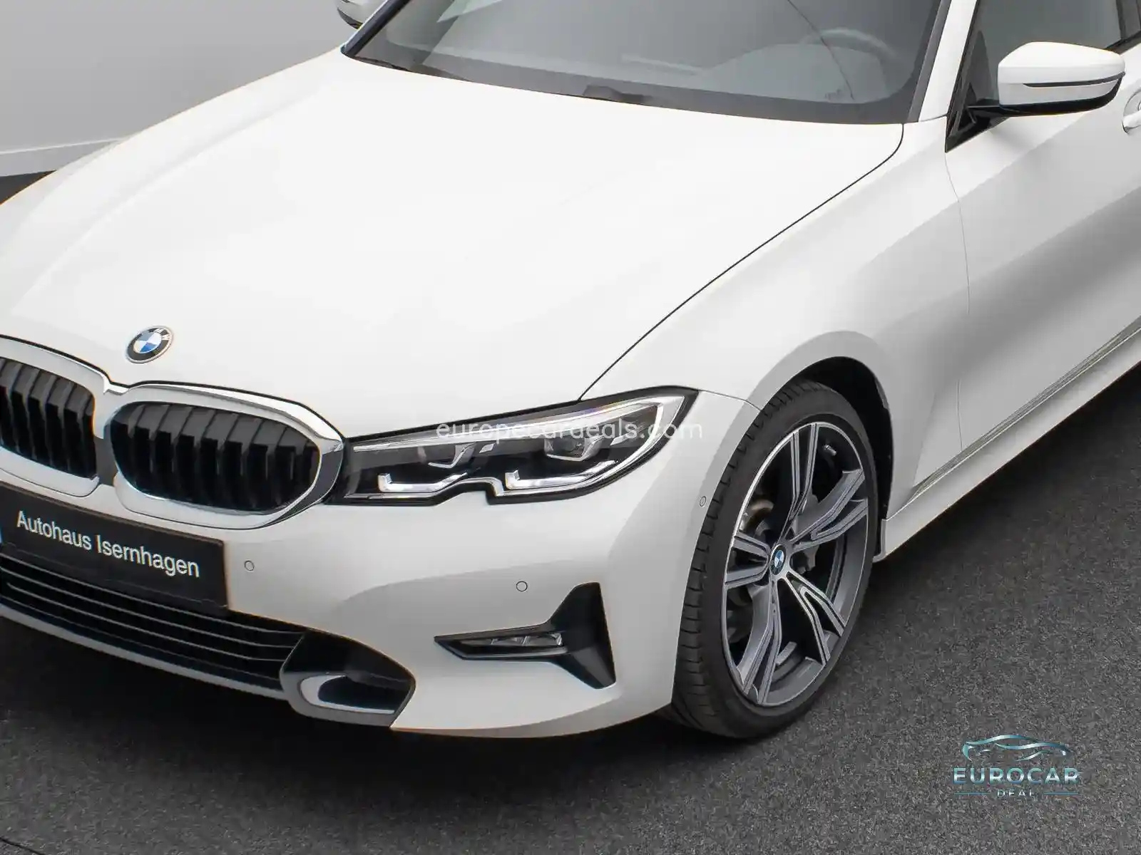BMW 330