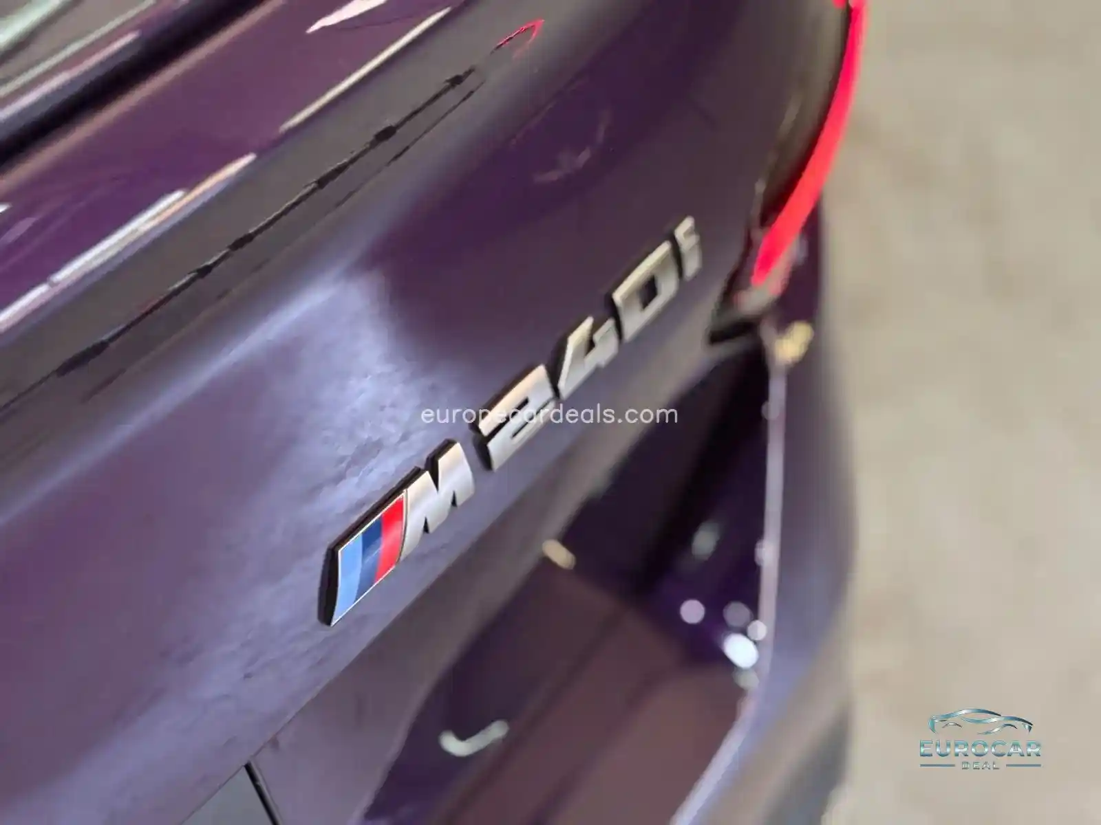 BMW M240i
