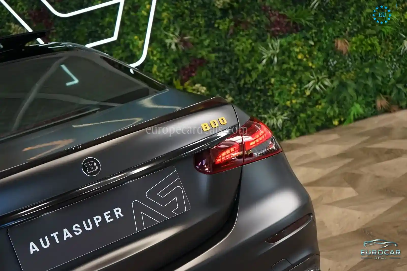 Mercedes-Benz E 63 AMG