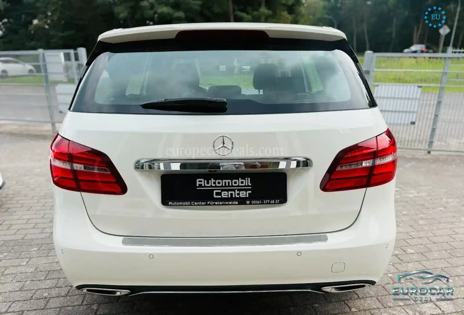 Mercedes-Benz B 200