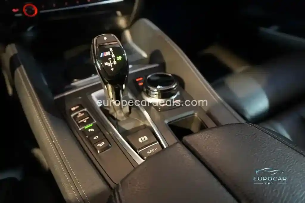 BMW X6 M50