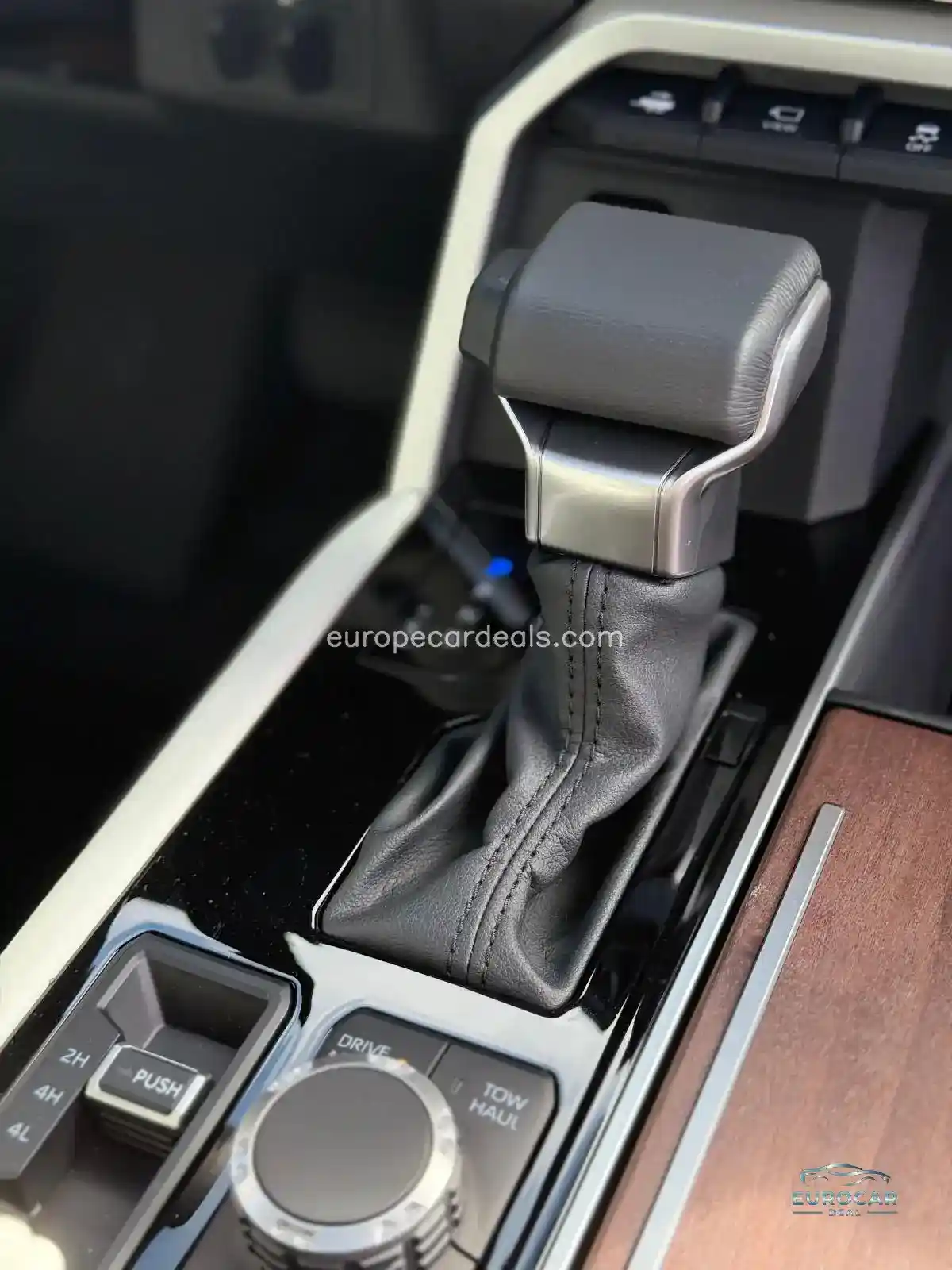 Toyota Sequoia