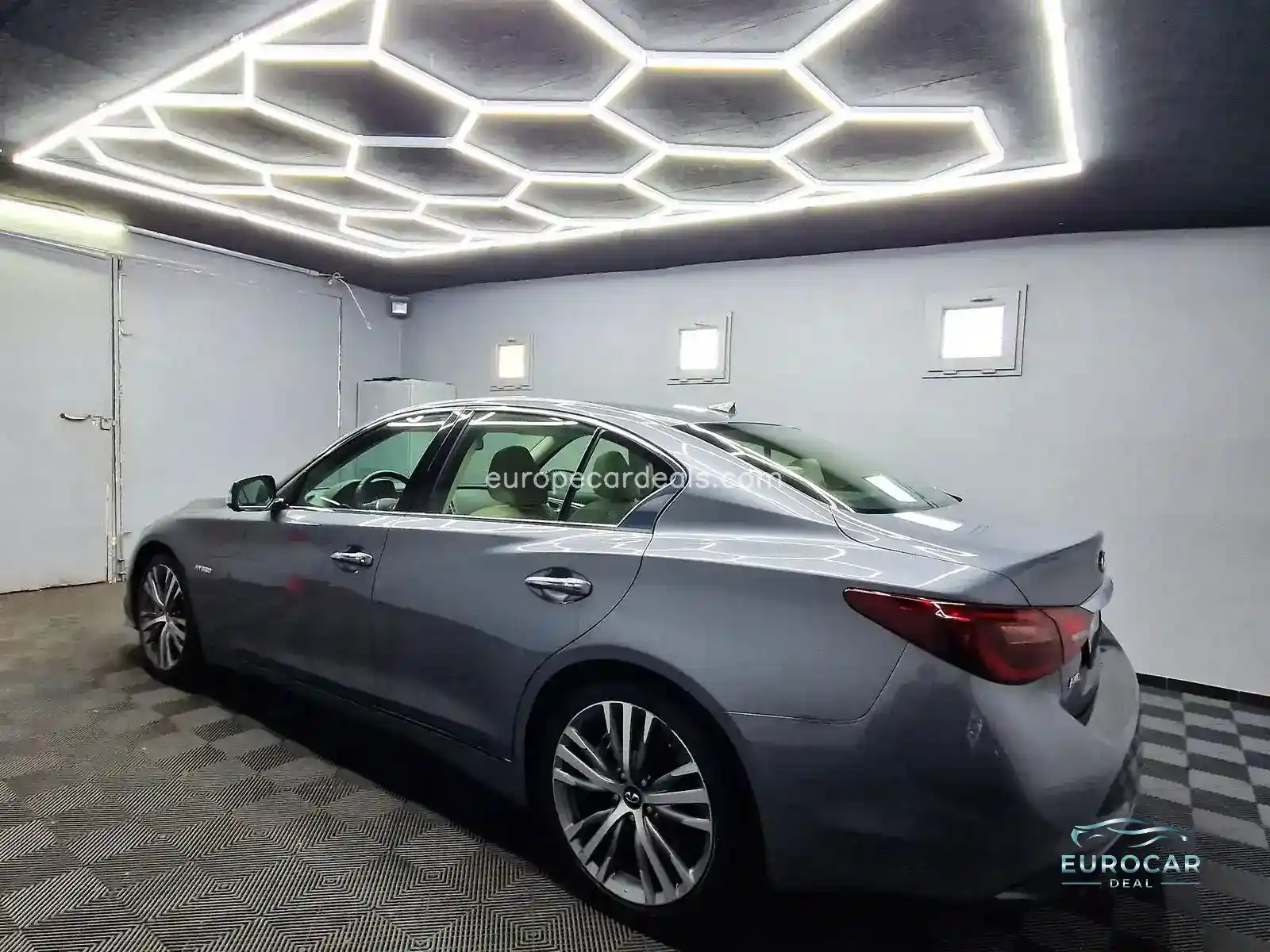 Infiniti Q50
