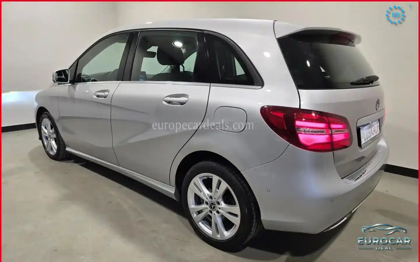 Mercedes-Benz B 180