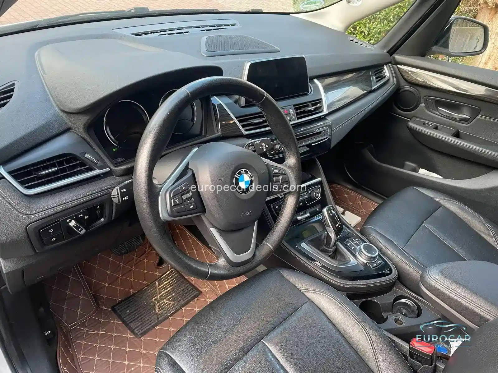BMW 218