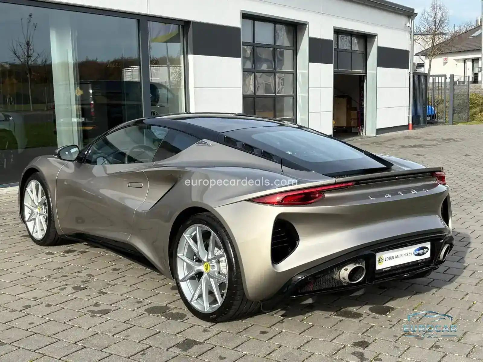 Lotus Emira
