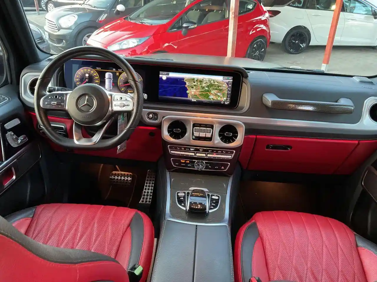Mercedes-Benz G 500