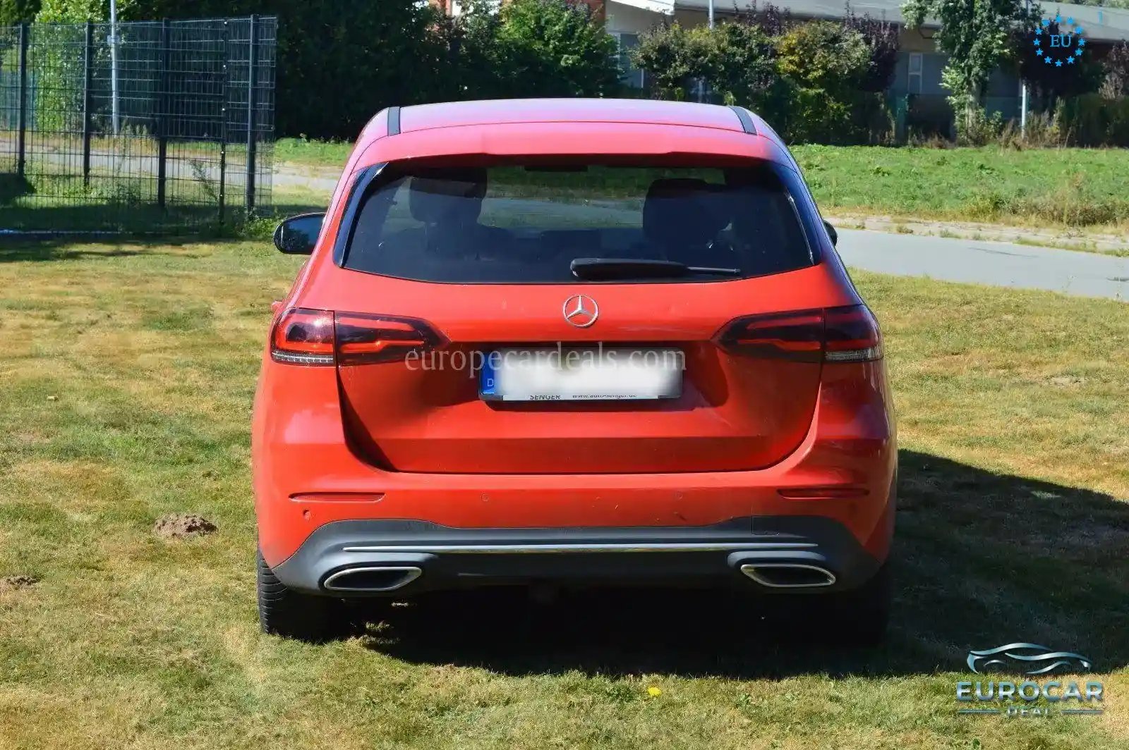 Mercedes-Benz B 180