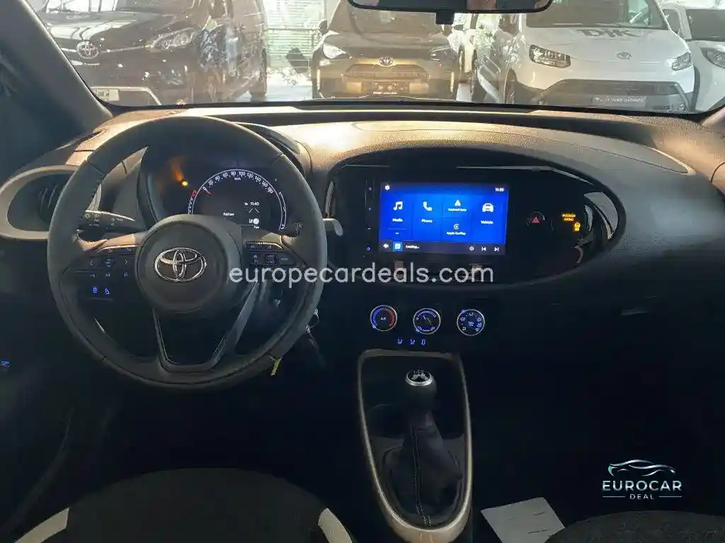 Toyota Aygo (X)