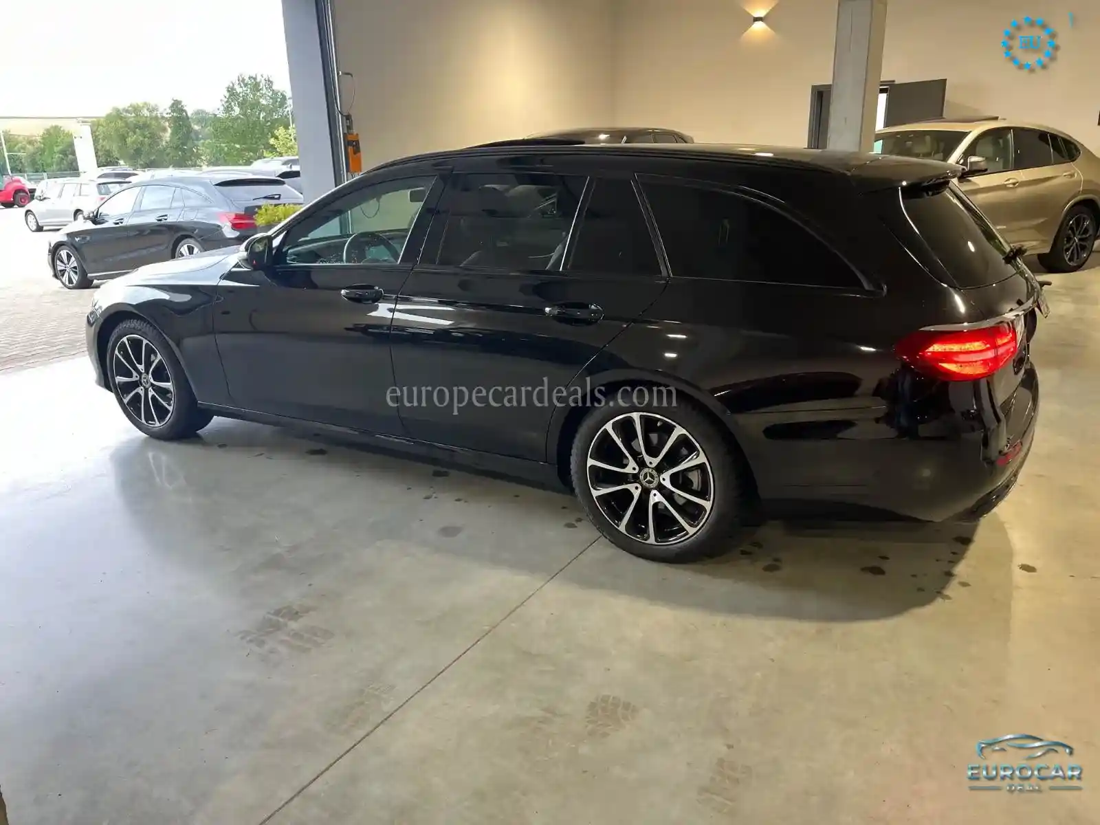 Mercedes-Benz E 200