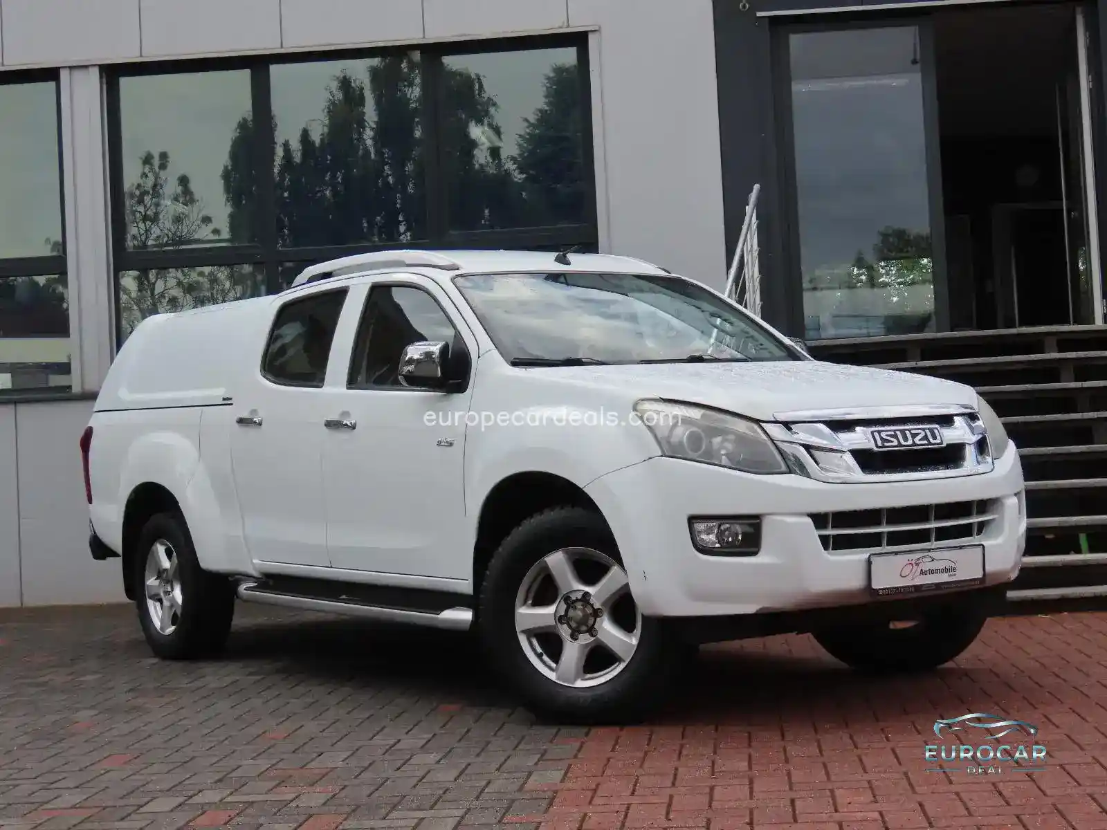 2.5 Double Cab 4WD LSX
