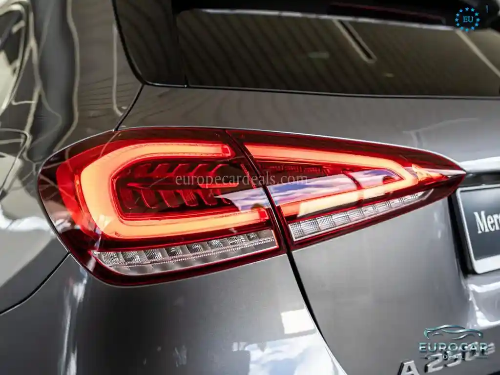 Mercedes-Benz A 250