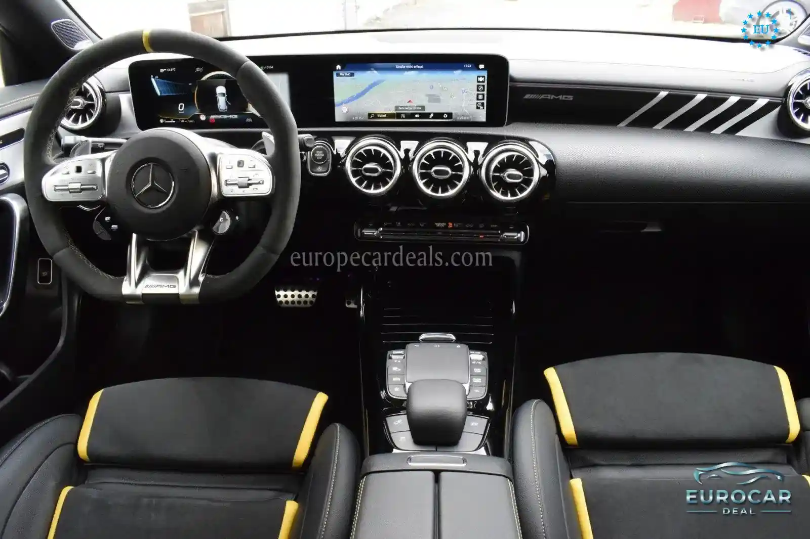 Mercedes-Benz CLA 45 AMG Shooting Brake