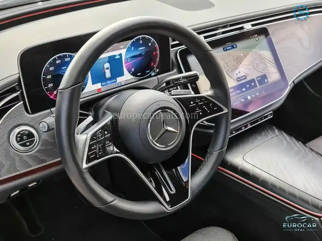 Mercedes-Benz E 220