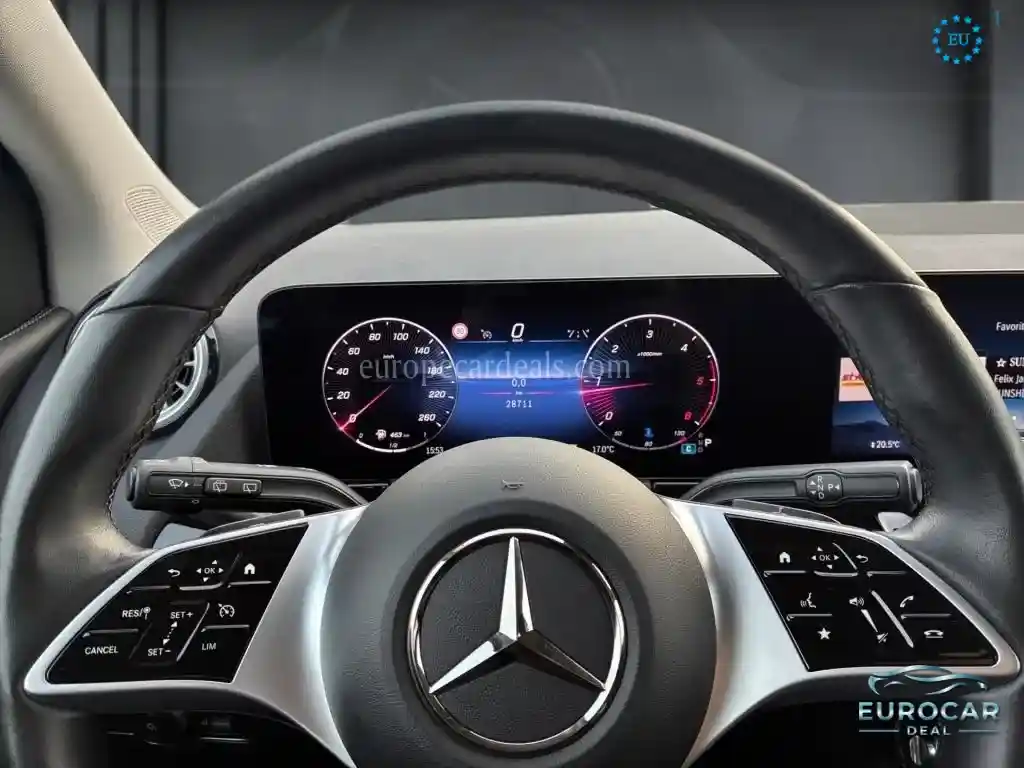 Mercedes-Benz B 200