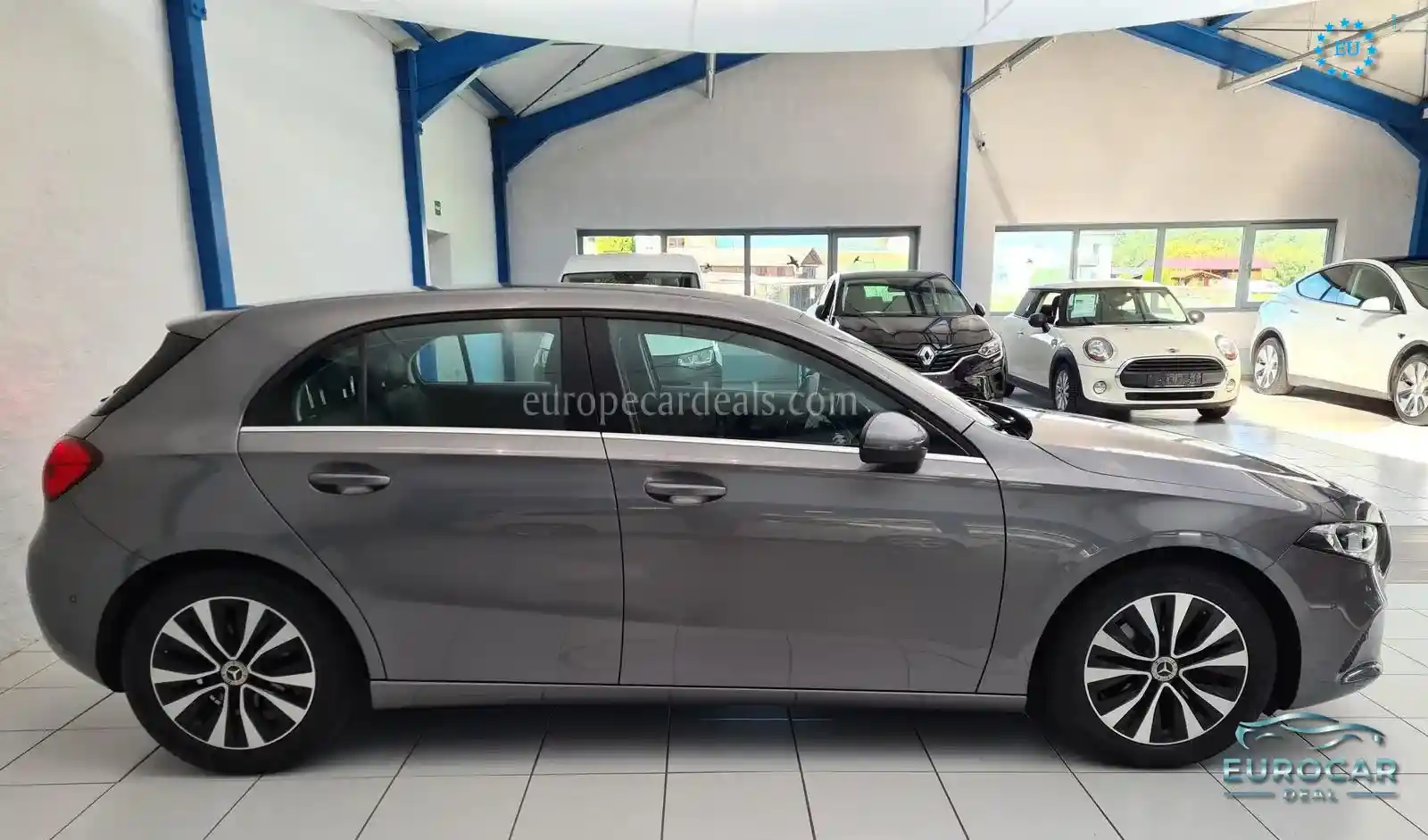 Mercedes-Benz A 220