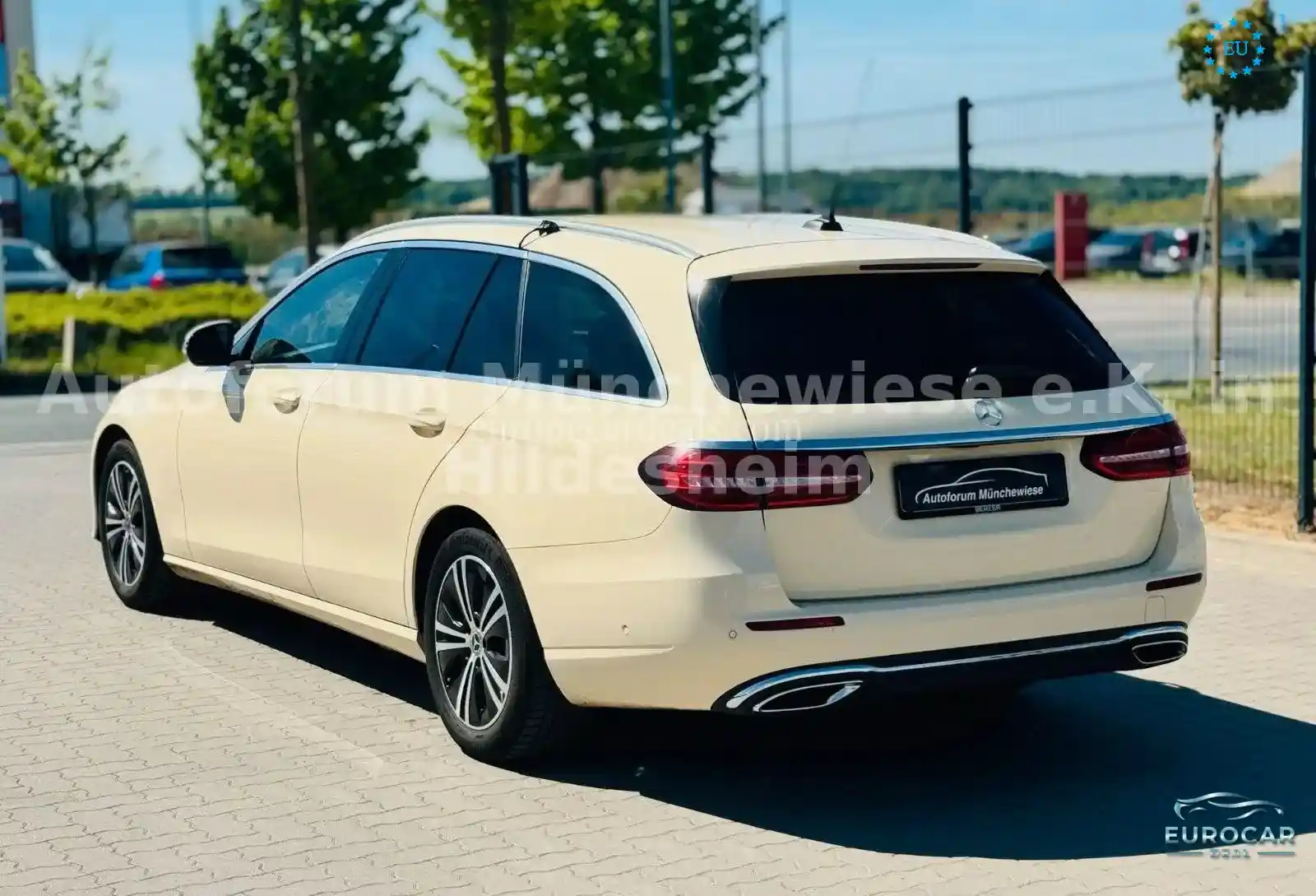 Mercedes-Benz E 200