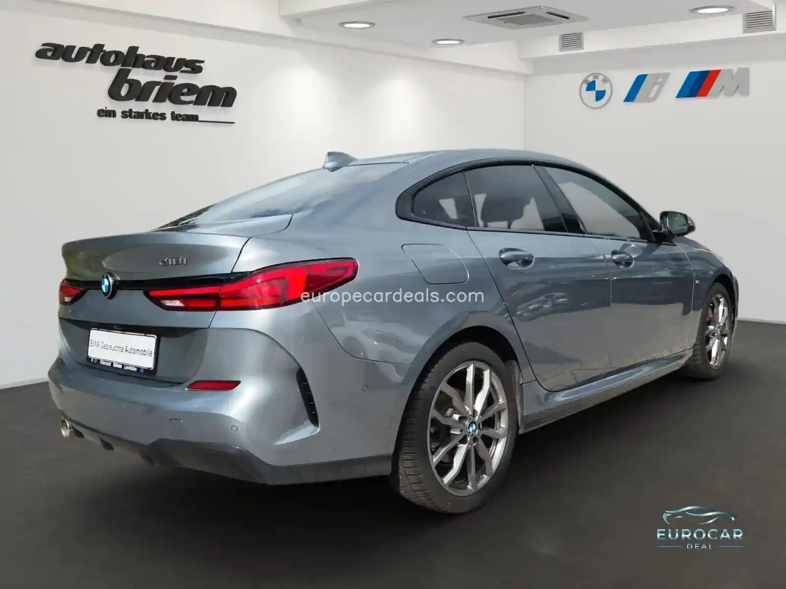 BMW 218