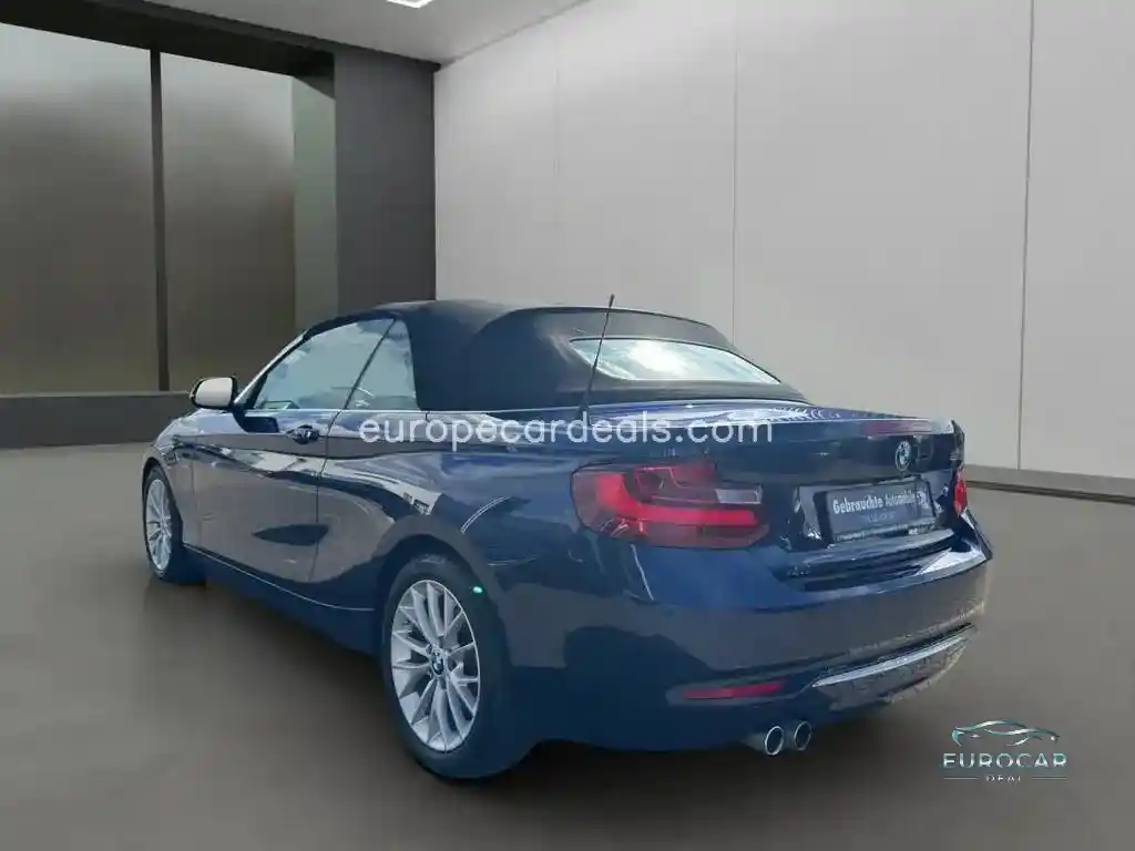 BMW 220