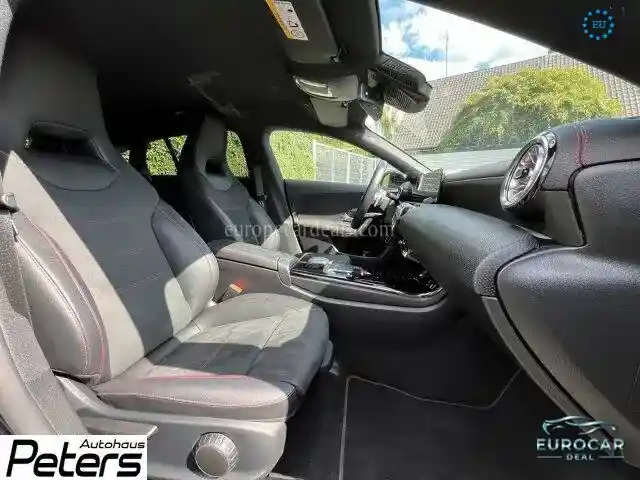 Mercedes-Benz CLA 220