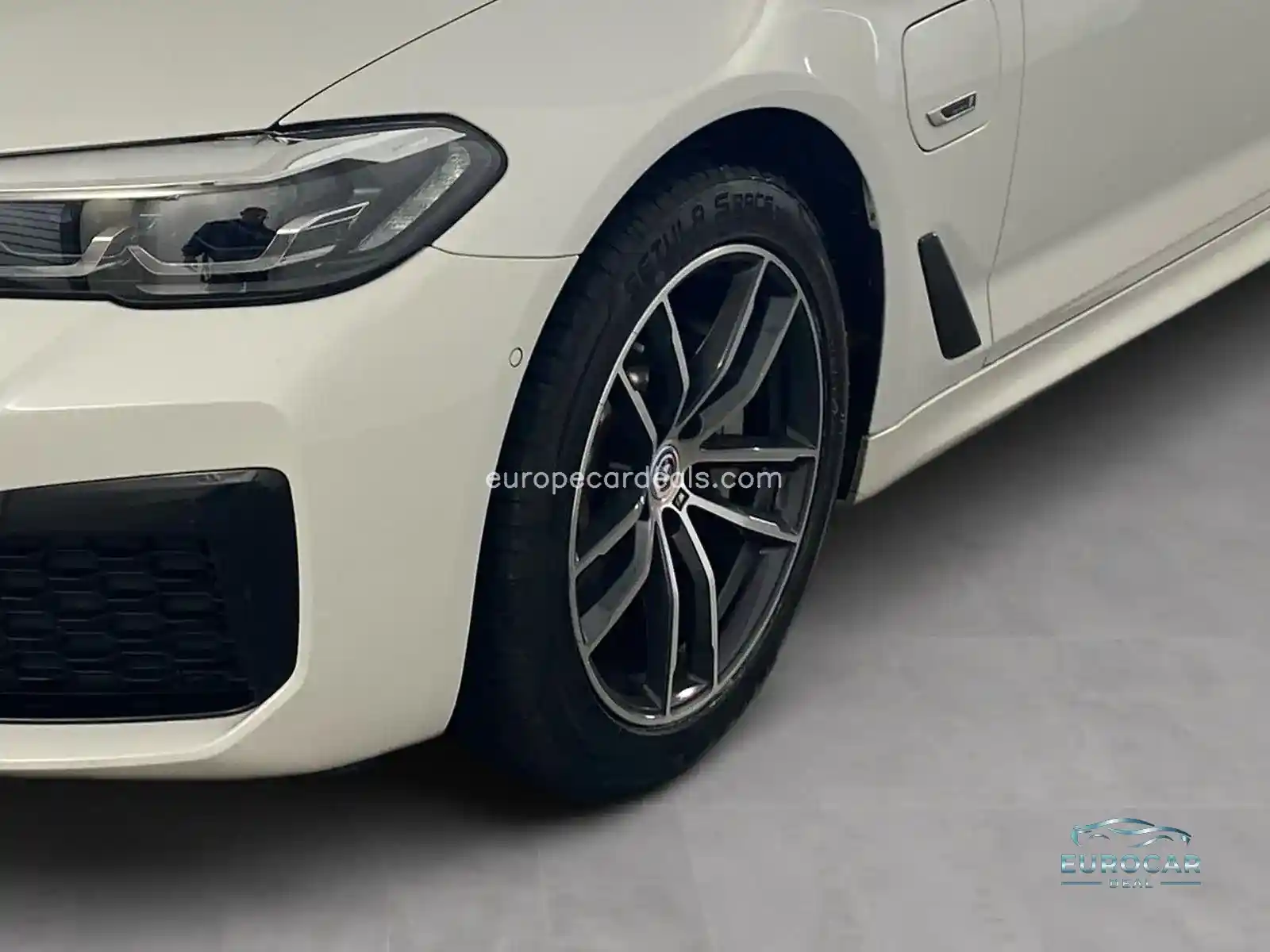 BMW 530