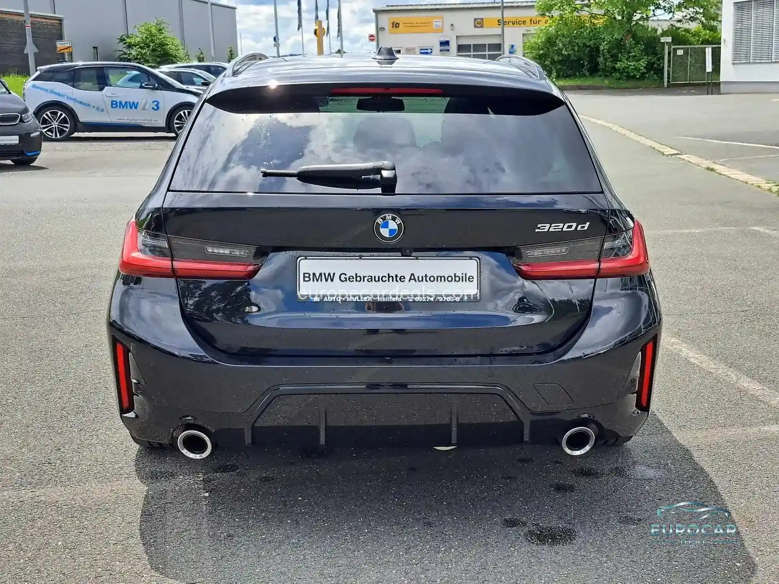 BMW 320