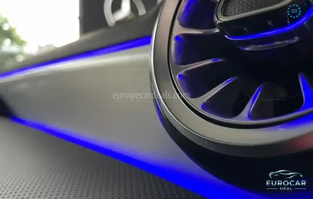 Mercedes-Benz A 220