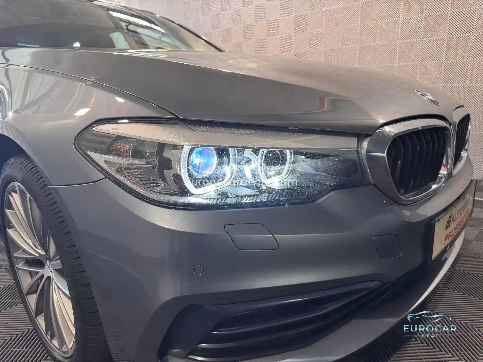 BMW 520