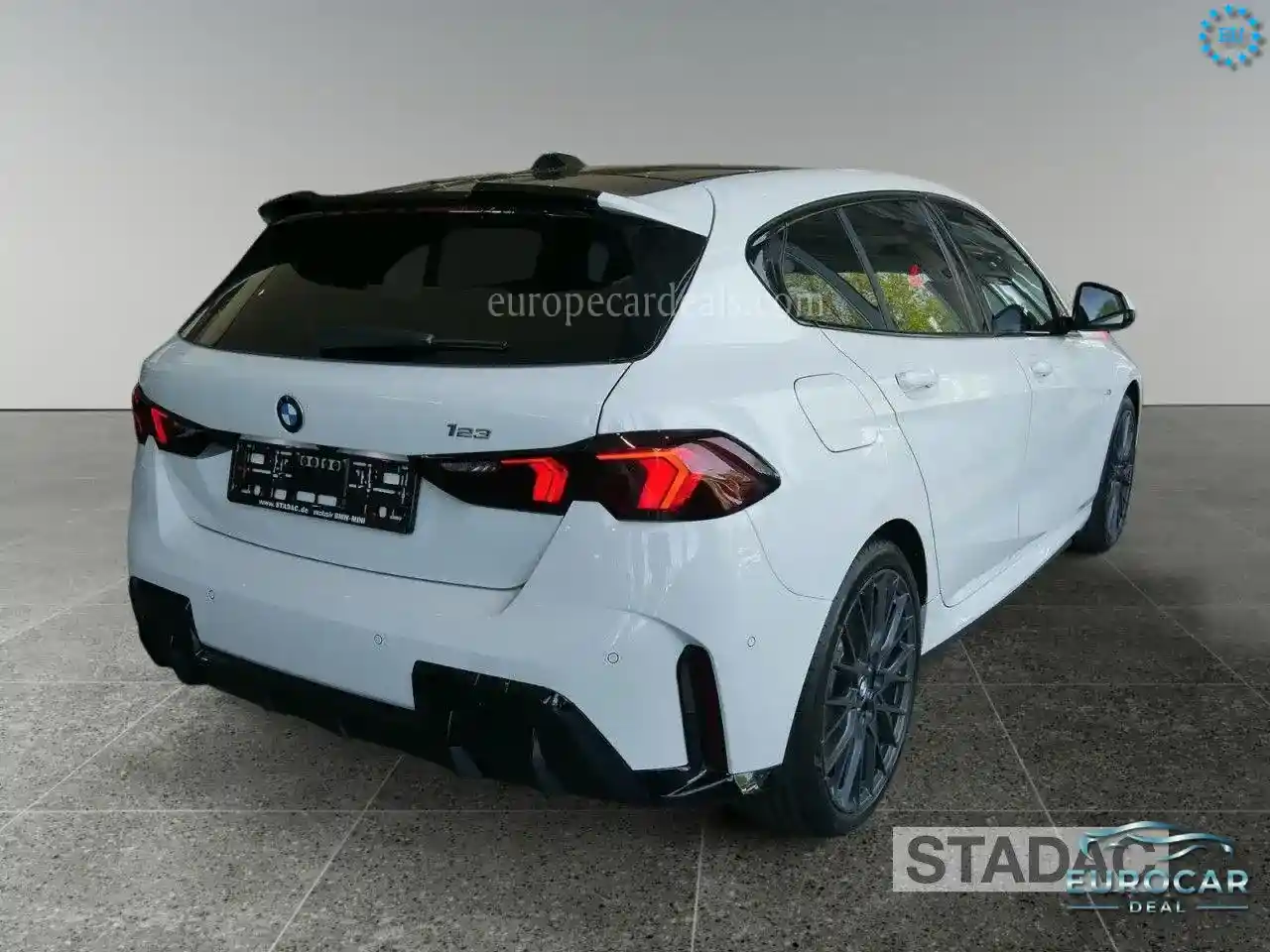 BMW 123