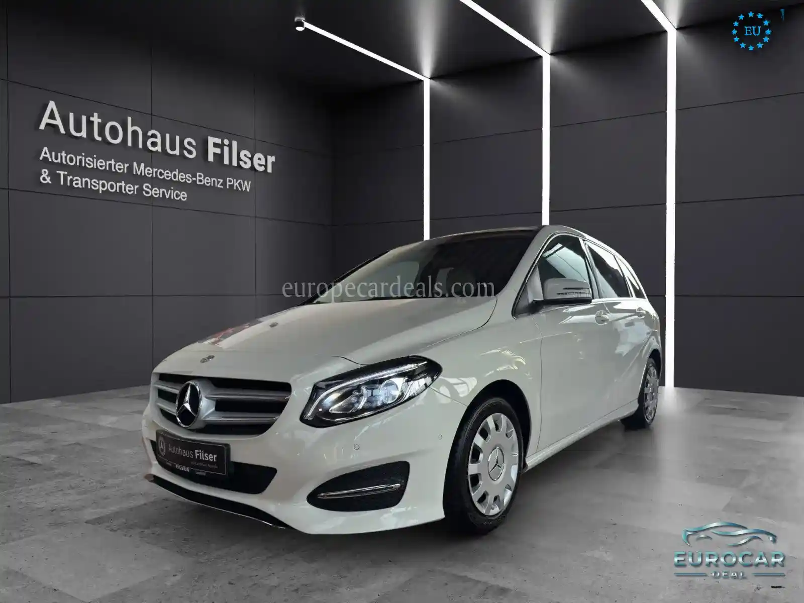 Mercedes-Benz B 180