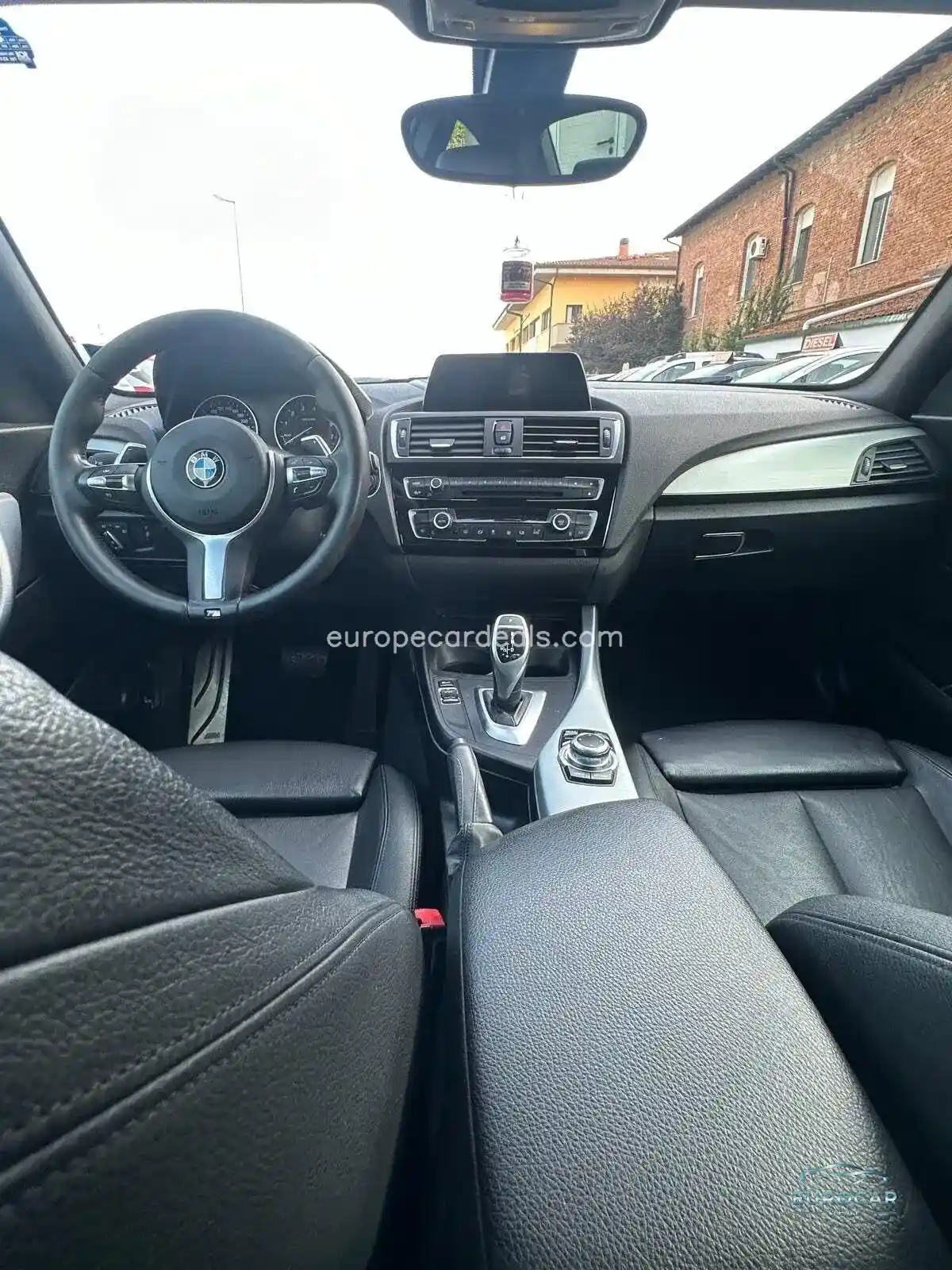 BMW M235