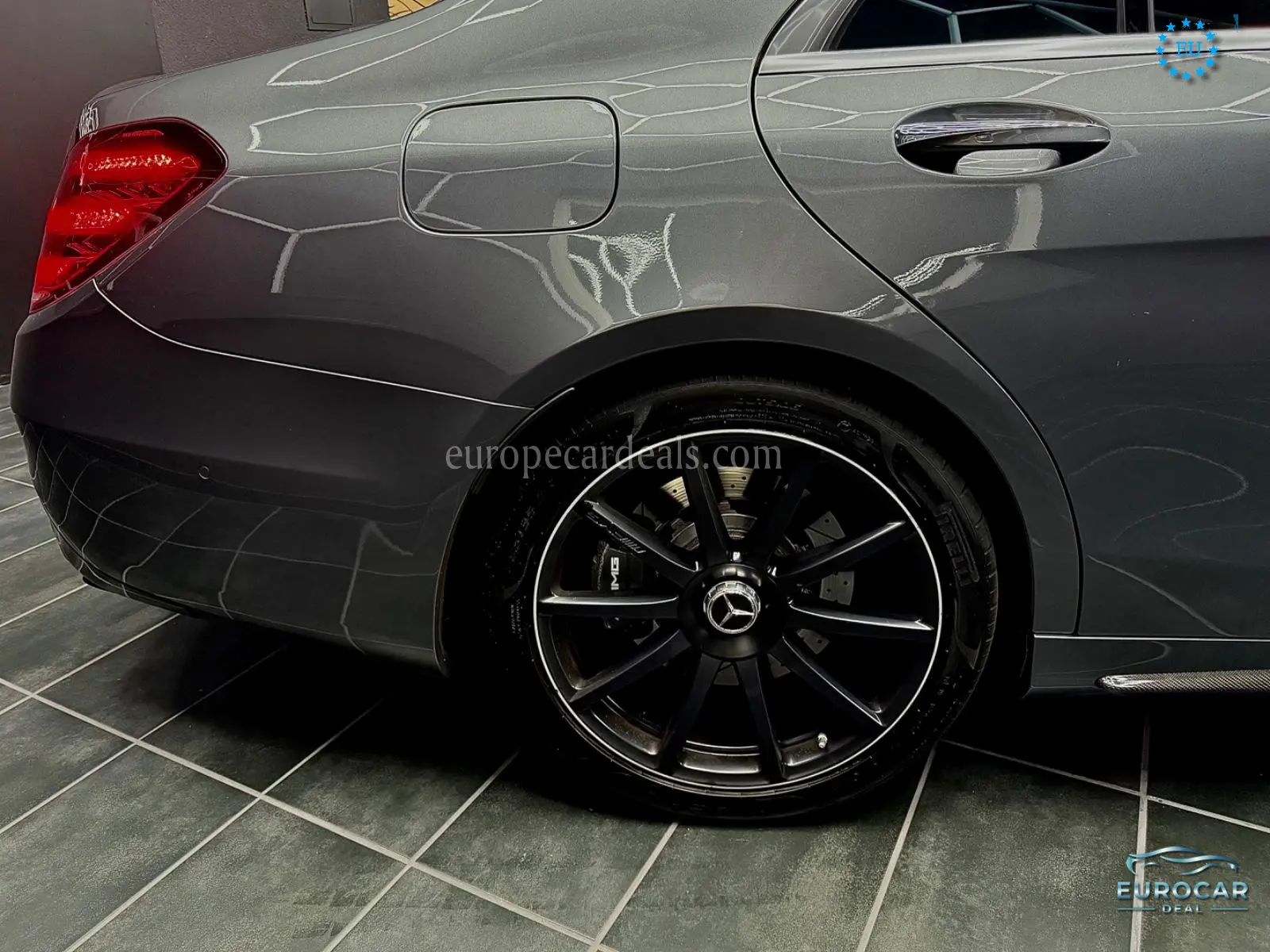 Mercedes-Benz S 63 AMG