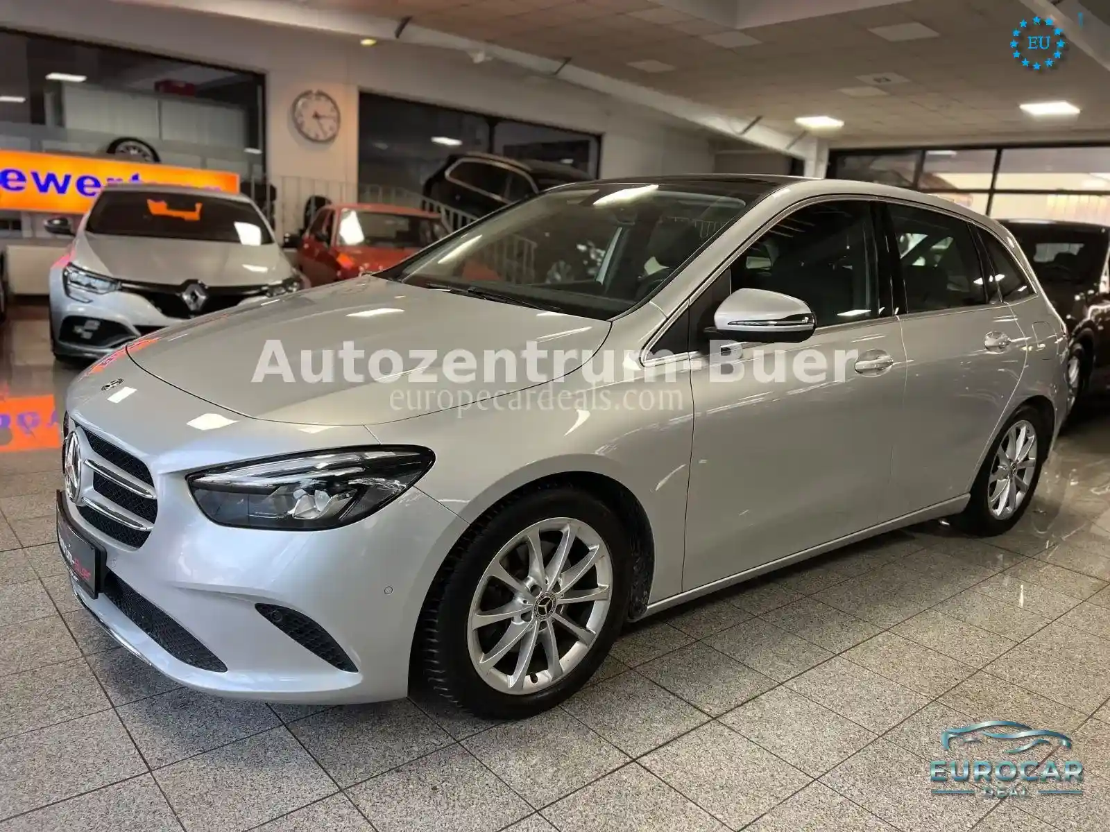Mercedes-Benz B 200