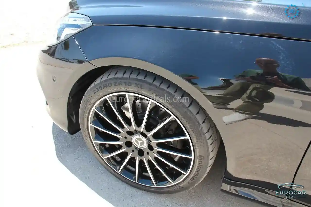 Mercedes-Benz E 200