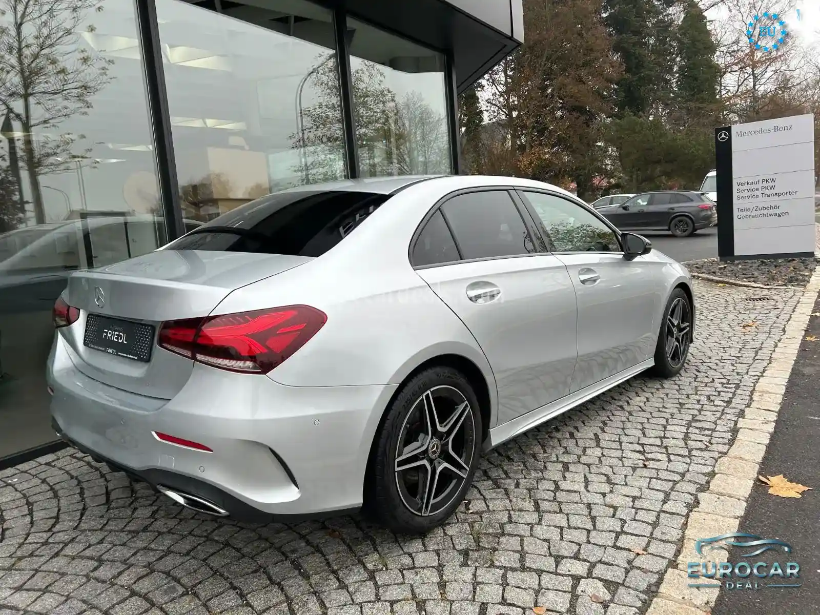Mercedes-Benz A 200
