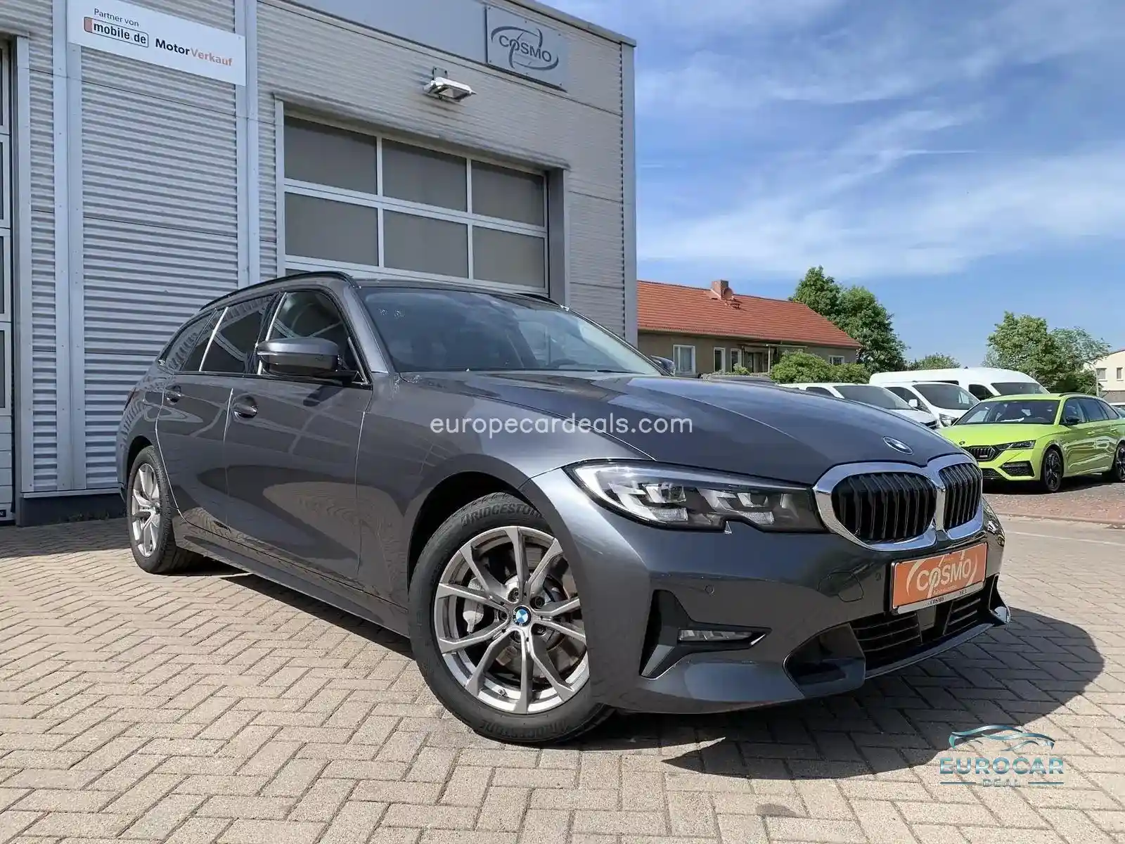BMW 330
