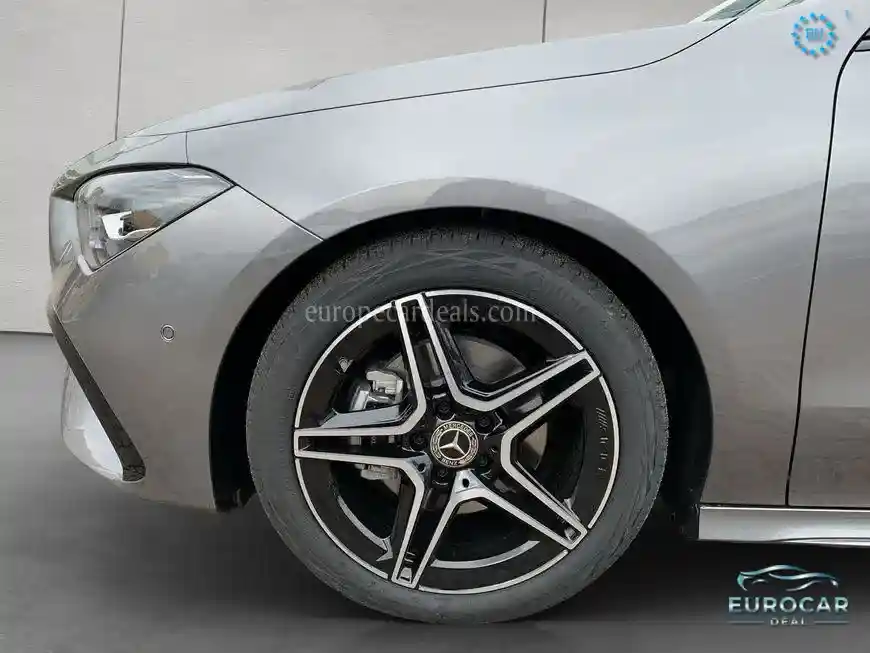Mercedes-Benz CLA 180