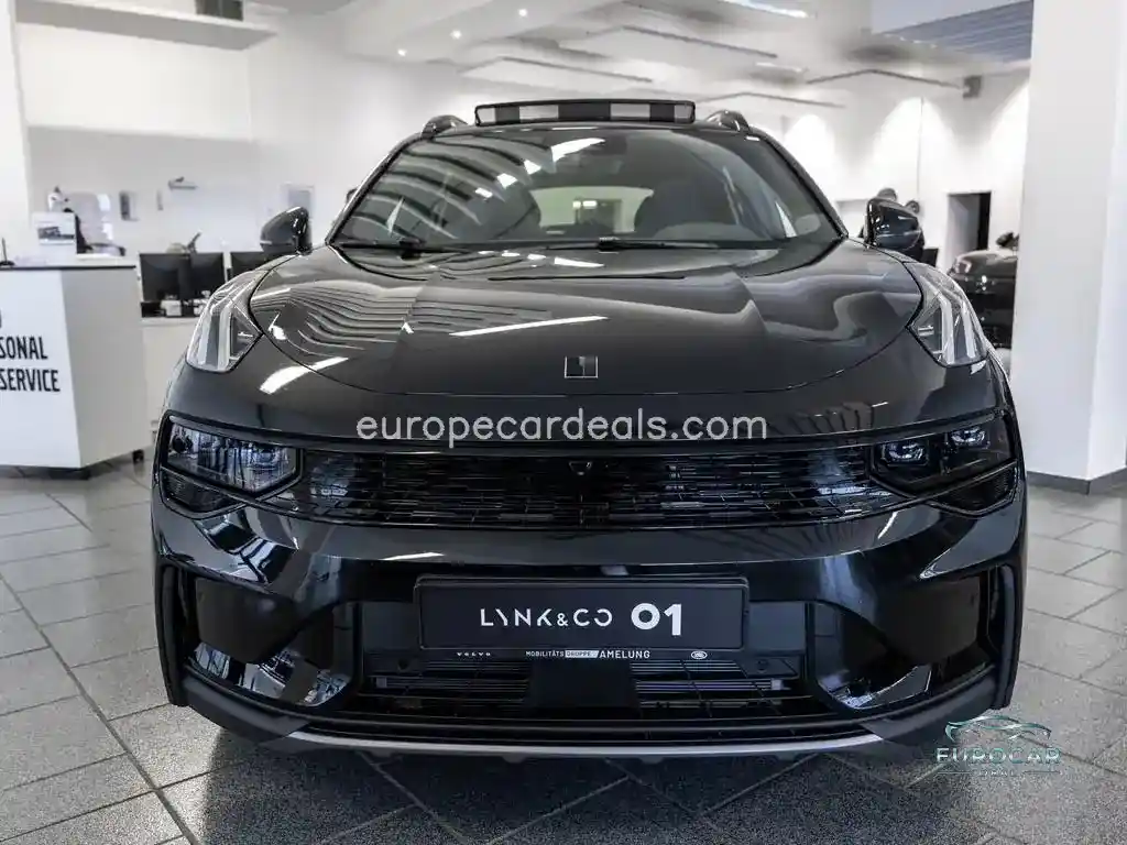Lynk&Co 01