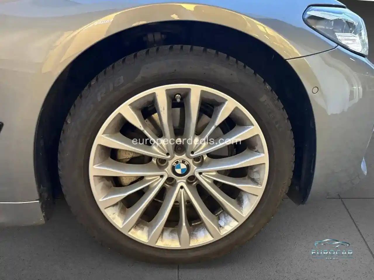 BMW 520