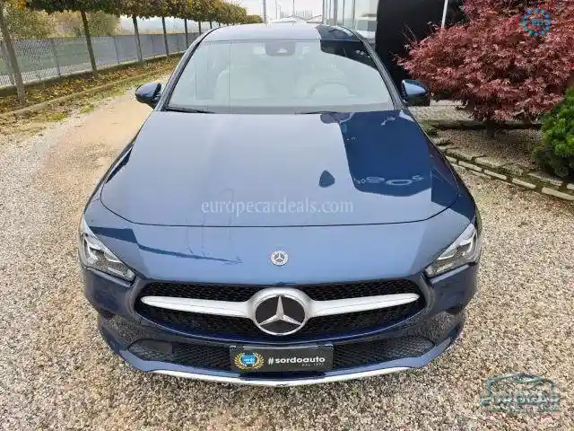 Mercedes-Benz CLA 200 Shooting Brake