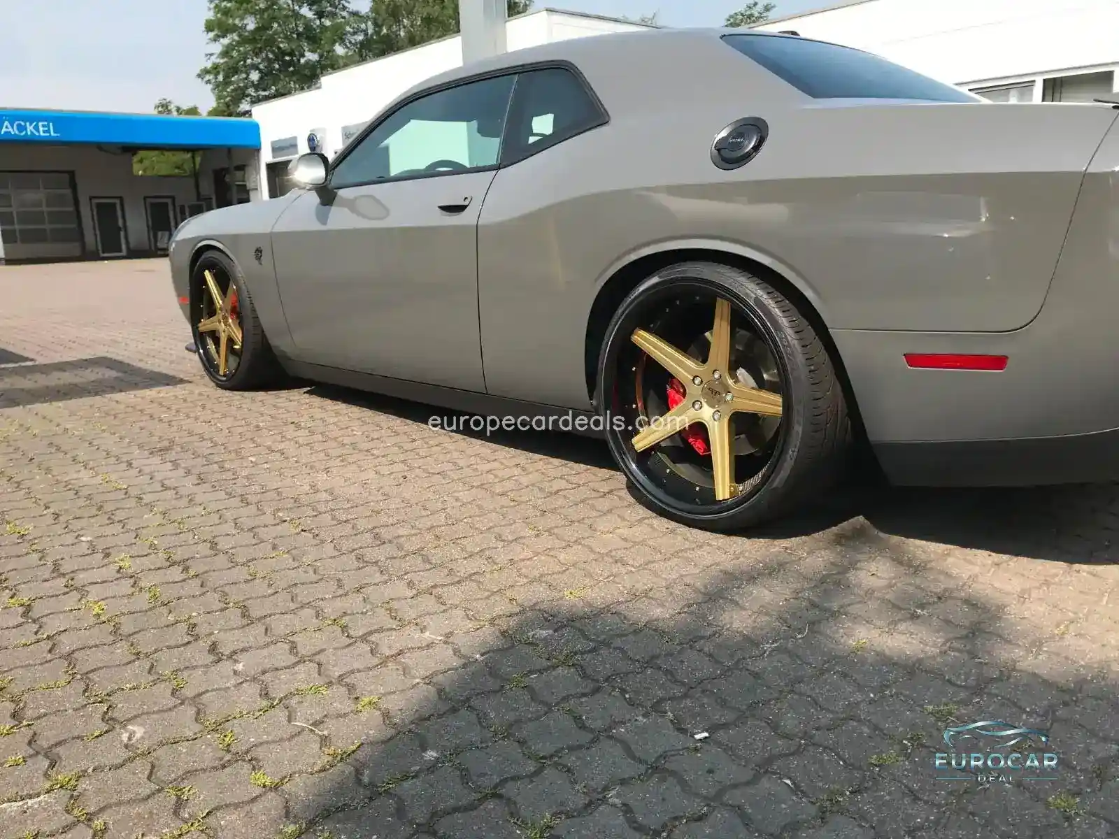 Dodge Challenger