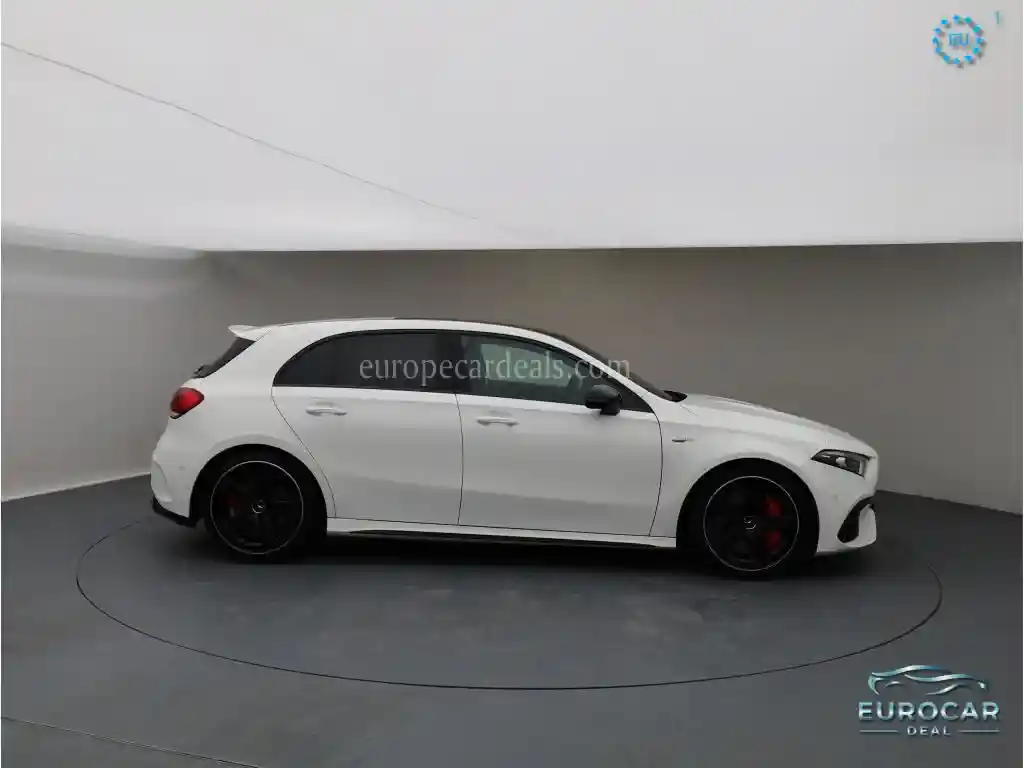Mercedes-Benz A 45 AMG