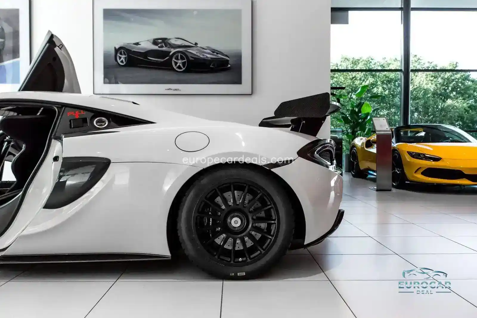McLaren 570S