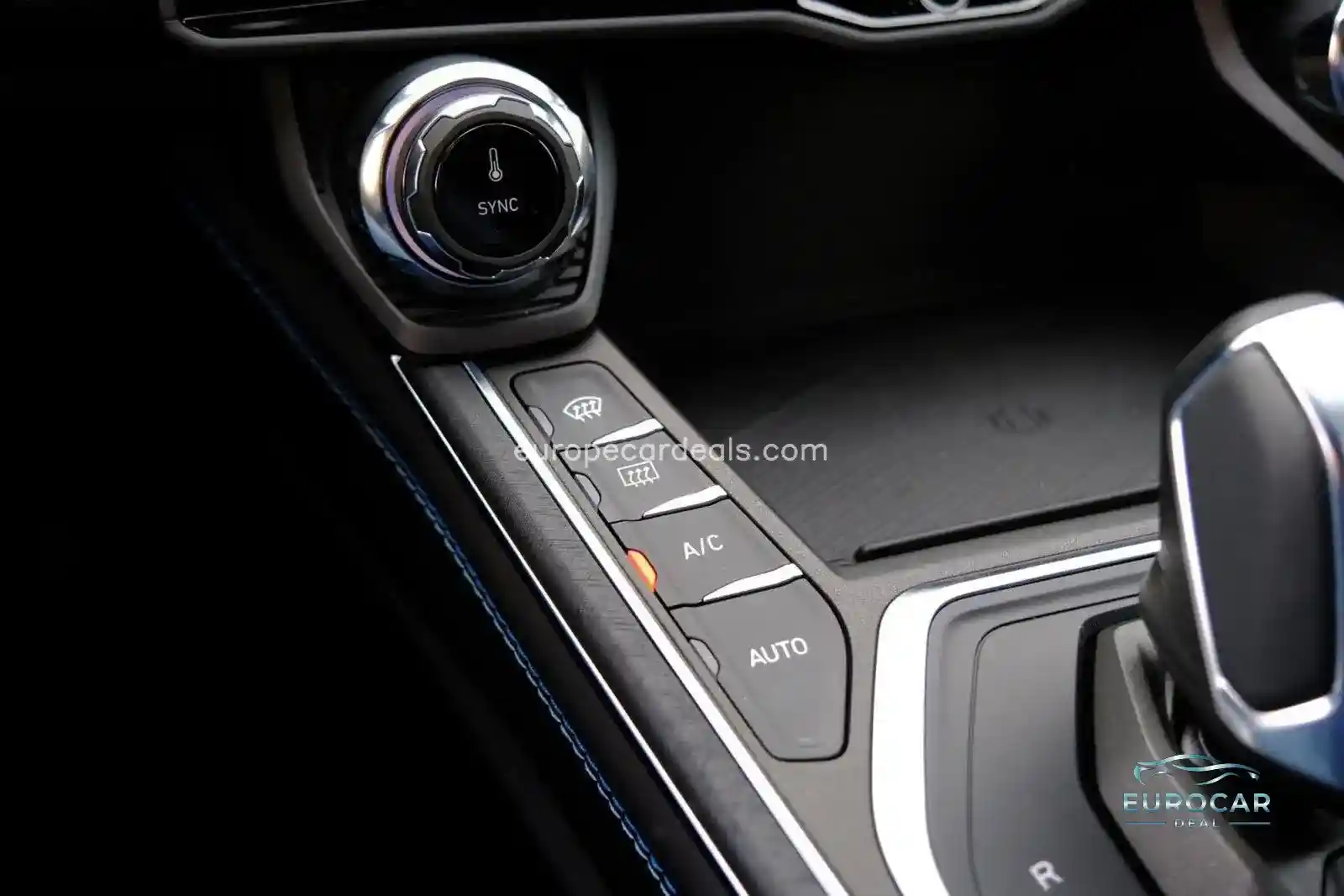 Lynk&Co 01