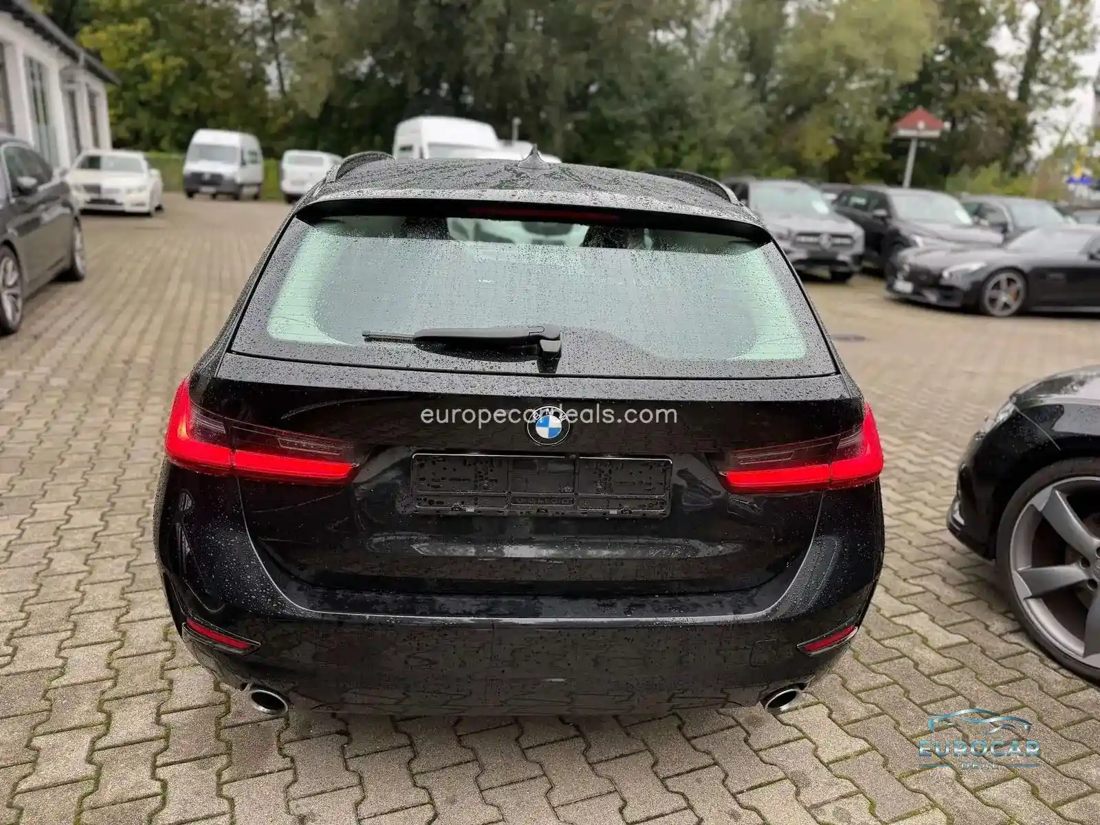 BMW 330